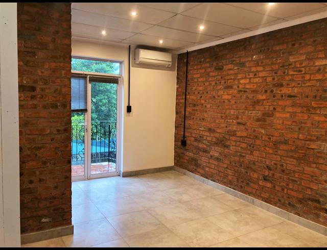 2 BEDROOM APARTMENT FOR SALE IN HILTON CENTRAL